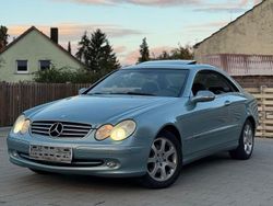 Blau Gebraucht 2003 Mercedes CLK200 Elegance Coupé | 2.990 € (Fairer Preis)