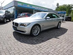 Titansilber metallic Gebraucht 2009 BMW 750 Performance Limousine | 13.500 € (Fairer Preis)