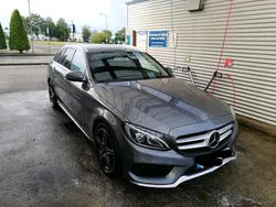 Andere farben Gebraucht 2018 Mercedes C220 AMG Kombi | 17.900 € (Teuer)