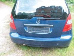 Blau Gebraucht 2011 Mercedes A180 Avantgarde Van / Kleinbus | 1.900 € (Superpreis)