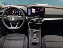 Weiß Gebraucht 2024 Seat Leon ST FR Kombi | 28.249 € (Fairer Preis)