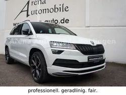 Weiß Gebraucht 2020 Skoda Karoq SportLine SUV | 26.500 € (Fairer Preis)