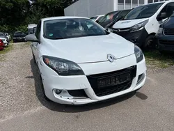 Weiß Gebraucht 2011 Renault Mégane GT Line GT-Line Limousine | 3.800 € (Guter Preis)