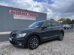 Uranograu/cinza urano Gebraucht 2019 VW Tiguan Comfortline SUV | 17.950 € (Superpreis)