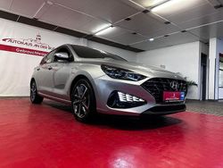 Silber Gebraucht 2024 Hyundai i30 Trend Limousine | 17.190 €