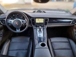 Grau Gebraucht 2012 Porsche Panamera Turbo S Limousine | 34.990 € (Superpreis)