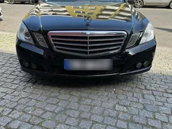 Schwarz Gebraucht 2009 Mercedes E350 Limousine | 8.000 € (Superpreis)