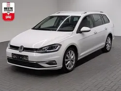 Weiß (purweiss) Gebraucht 2018 VW Golf VII Highline Kombi | 17.480 € (Fairer Preis)
