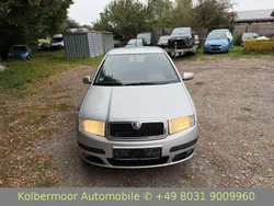 Silber Gebraucht 2005 Skoda Fabia Ambiente Kleinwagen | 500 € (Superpreis)