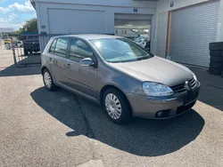 Grau Gebraucht 2007 VW Golf V Limousine | 1.750 € (Fairer Preis)