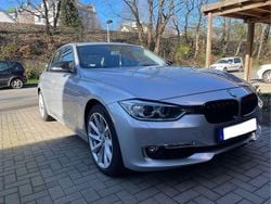 Silber Gebraucht 2013 BMW 335 Luxury Line Limousine | 20.999 € (Fairer Preis)