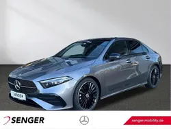 Gebraucht 2025 Mercedes A200 AMG line Limousine | 38.970 € (Teuer)