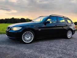 Schwarz Gebraucht 2005 BMW 320 Kombi | 3.150 €