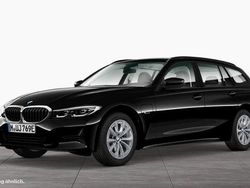 Schwarz Gebraucht 2021 BMW 330e Advantage Kombi | 22.700 € (Guter Preis)