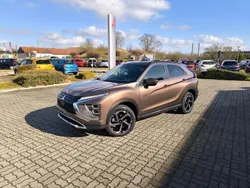 Bronzebraun Neu 2024 Mitsubishi Eclipse Cross Plus SUV | 32.990 €