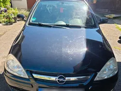 Schwarz Gebraucht 2005 Opel Corsa Kleinwagen | 800 € (Guter Preis)