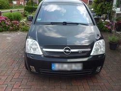 Schwarz Gebraucht 2003 Opel Meriva Van / Kleinbus | 650 € (Guter Preis)