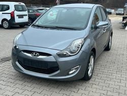 Grau Gebraucht 2012 Hyundai ix20 Comfort Kleinwagen | 3.500 € (Etwas zu teuer)