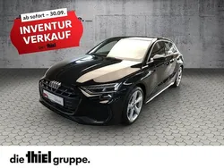Mythosschwarz metallic Gebraucht 2025 Audi A3 S-Line | 34.890 € (Superpreis)