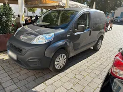 Grau Gebraucht 2020 Fiat Fiorino Van / Kleinbus | 7.300 €