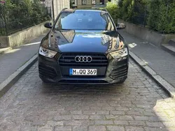 Grau Gebraucht 2018 Audi Q3 Sport SUV | 24.000 € (Guter Preis)