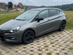 Grau Gebraucht 2019 Opel Astra S Limousine | 15.499 € (Fairer Preis)
