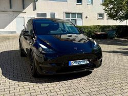 Schwarz Gebraucht 2022 Tesla Model Y Long Range AWD SUV | 40.699 € (Teuer)