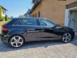 Schwarz Gebraucht 2016 Audi A3 Sportback Design Limousine | 16.250 € (Fairer Preis)