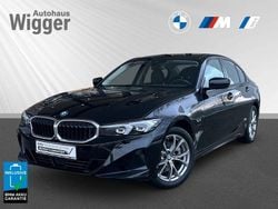 Schwarz Gebraucht 2022 BMW 320e Sport Line Limousine | 24.900 € (Superpreis)