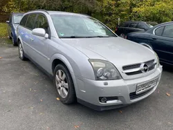 Grau Gebraucht 2005 Opel Vectra Cosmo Kombi | 1.990 € (Fairer Preis)
