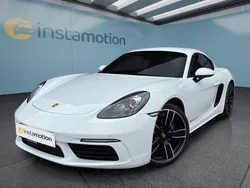 Weiß Gebraucht 2023 Porsche 718 Cayman Coupé | 69.999 € (Fairer Preis)