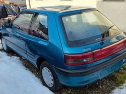 Grün Gebraucht 1993 Mazda 323 Kleinwagen | 3.400 €