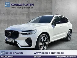 Crystal white (weiß) Gebraucht 2024 Volvo XC60 Plus SUV | 57.990 €