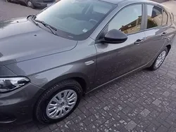 Silber Gebraucht 2017 Fiat Tipo Pop Limousine | 6.800 € (Fairer Preis)