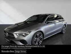 Grau Gebraucht 2024 Mercedes CLA180 Shooting Brake Advanced Plus Kombi | 30.850 € (Fairer Preis)