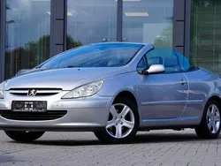 Grau Gebraucht 2004 Peugeot 307 | 1.990 € (Fairer Preis)