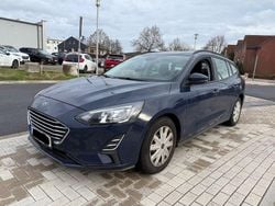 Blau Gebraucht 2021 Ford Focus Limousine | 7.500 € (Superpreis)