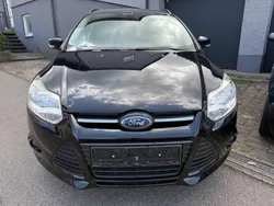 Schwarz Gebraucht 2014 Ford Focus SYNC Edition Kombi | 6.000 € (Fairer Preis)