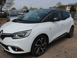 Weiß Gebraucht 2017 Renault Scénic IV Bose Edition Van / Kleinbus | 15.195 € (Guter Preis)
