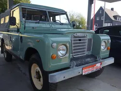 Grün Gebraucht 1982 Land Rover Defender SUV | 16.890 €
