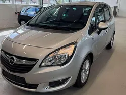 Silber Gebraucht 2016 Opel Meriva Van / Kleinbus | 8.990 € (Etwas zu teuer)