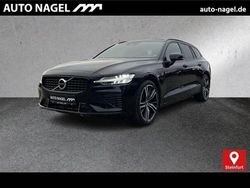 Black solid "stone" / solid Gebraucht 2022 Volvo V60 Plus Kombi | 39.800 € (Etwas zu teuer)