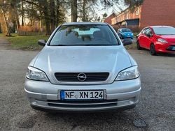 Silber Gebraucht 2001 Opel Astra Elegance Limousine | 1.299 € (Guter Preis)
