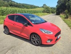 Rot Gebraucht 2019 Ford Fiesta ST-Line Kleinwagen | 10.300 € (Guter Preis)