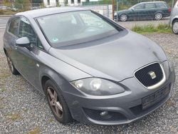 Grau Gebraucht 2012 Seat Leon Ecomotive Limousine | 1.299 € (Guter Preis)