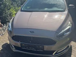 Beige Gebraucht 2018 Ford S-MAX Vignale Van / Kleinbus | 14.600 € (Superpreis)