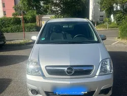 Silber Gebraucht 2006 Opel Meriva Edition Van / Kleinbus | 2.000 € (Guter Preis)