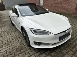 Weiß Gebraucht 2017 Tesla Model S Performance Limousine | 42.400 € (Fairer Preis)