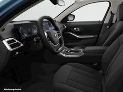 Blau Gebraucht 2025 BMW 318 Kombi | 35.931 € (Fairer Preis)