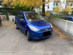 Blau Gebraucht 2013 Hyundai i10 Edition Kleinwagen | 1.999 €